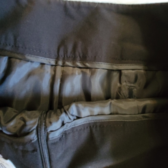 Worthington Skirt Petite Small Black Pencil Knee Length Midi Size 2P - Picture 4 of 7